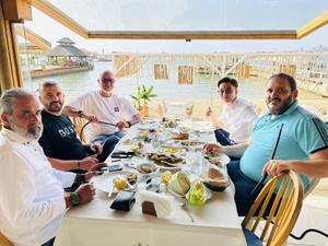 H4fe56cf81cdf4425bd0218272a77972cA